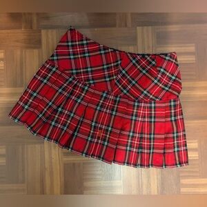 Tripp NYC Red plaid pleated Skirt small